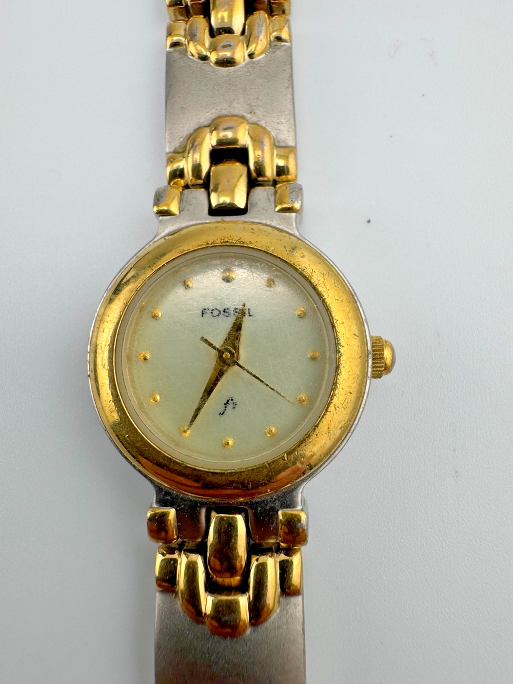 Fossil F2 ES-8929 Women's Two-Tone Watch Round Dial Vintage